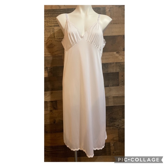 Vintage Shadowline White Nylon Full Slip Large